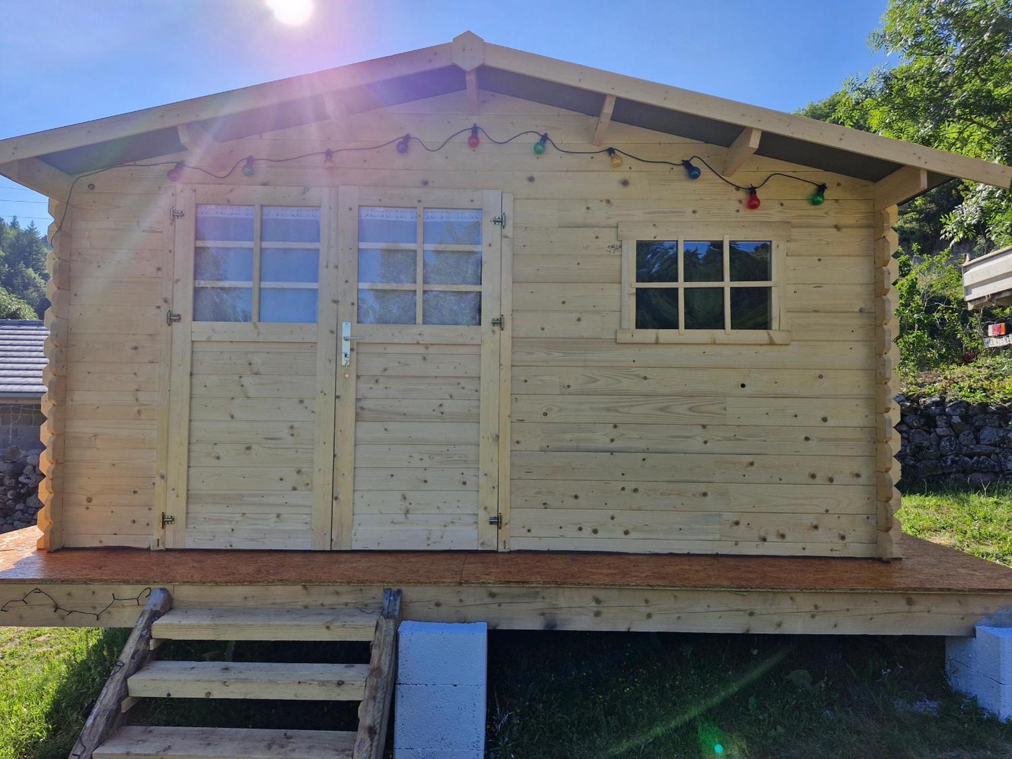 La Cabane Des Lucioles Saint-Julien-Boutieres Экстерьер фото