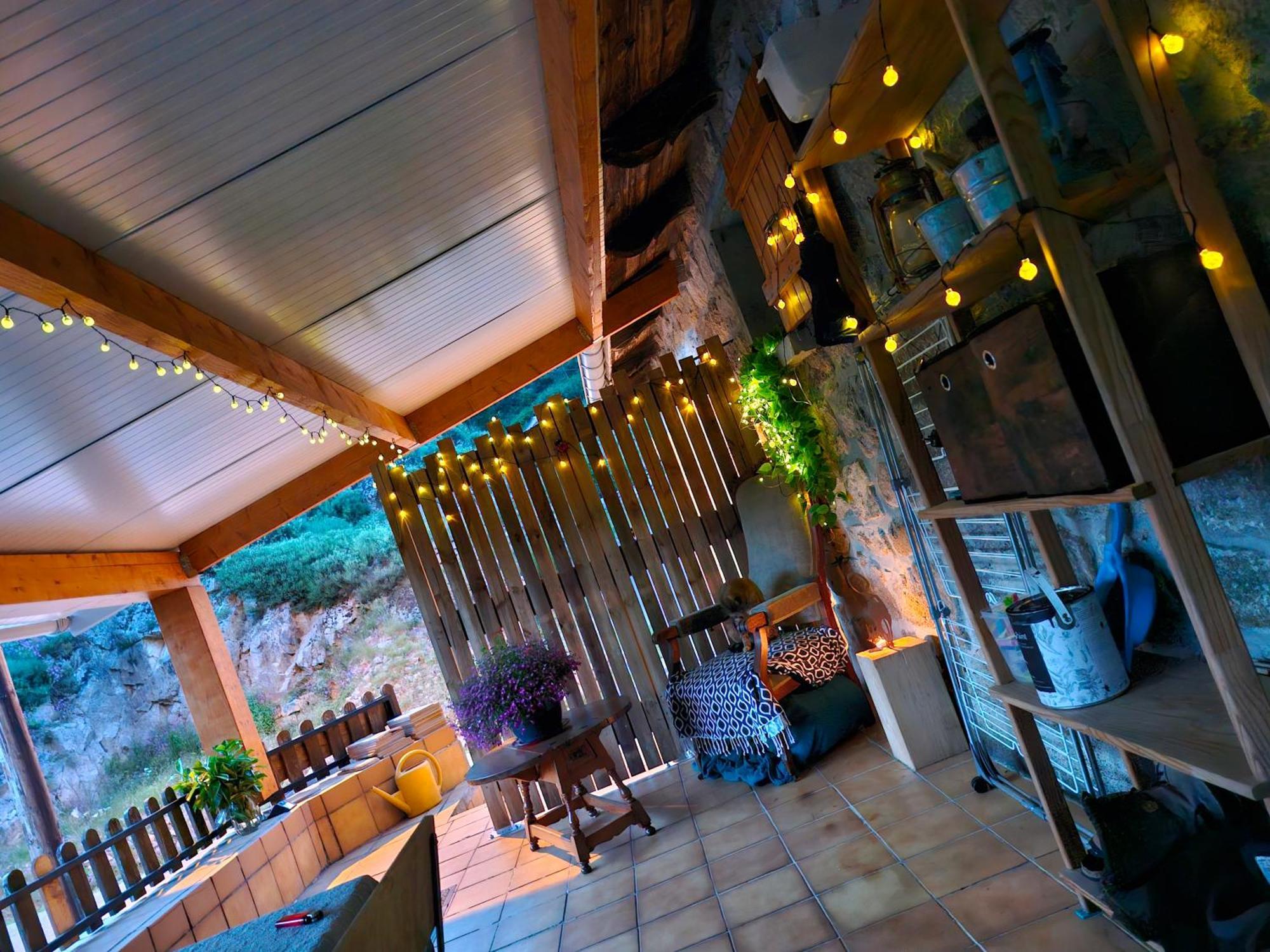 La Cabane Des Lucioles Saint-Julien-Boutieres Экстерьер фото